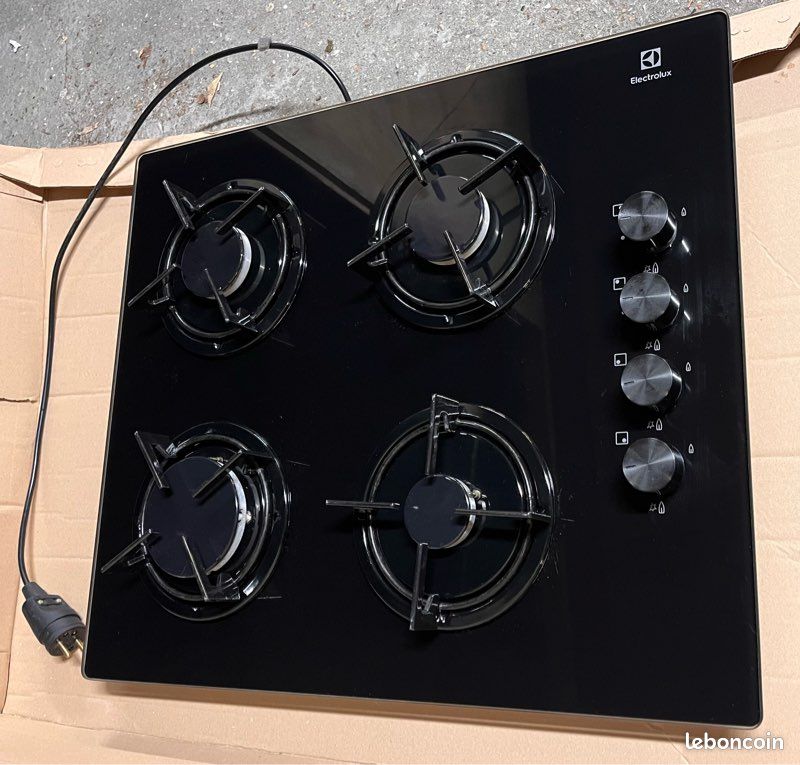 Table de cuisson Electrolux (image 1)