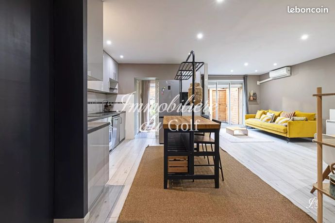 Maison 5 pièces 112 m² — 8