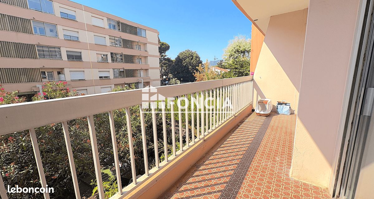 Appartement 1 pièce 29 m² · à Mandelieu-la-Napoule · 29 m² · 120 000 €