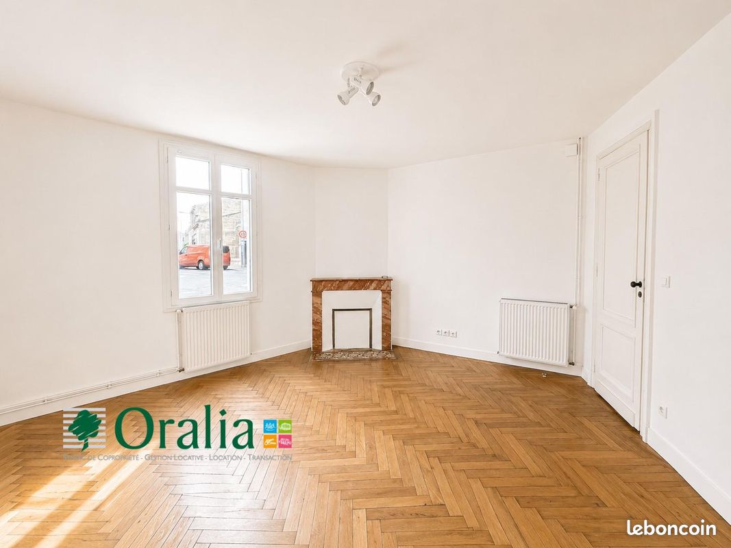 Maison 3 pièces 102 m² · à Bordeaux · 102 m² · 1 078 €