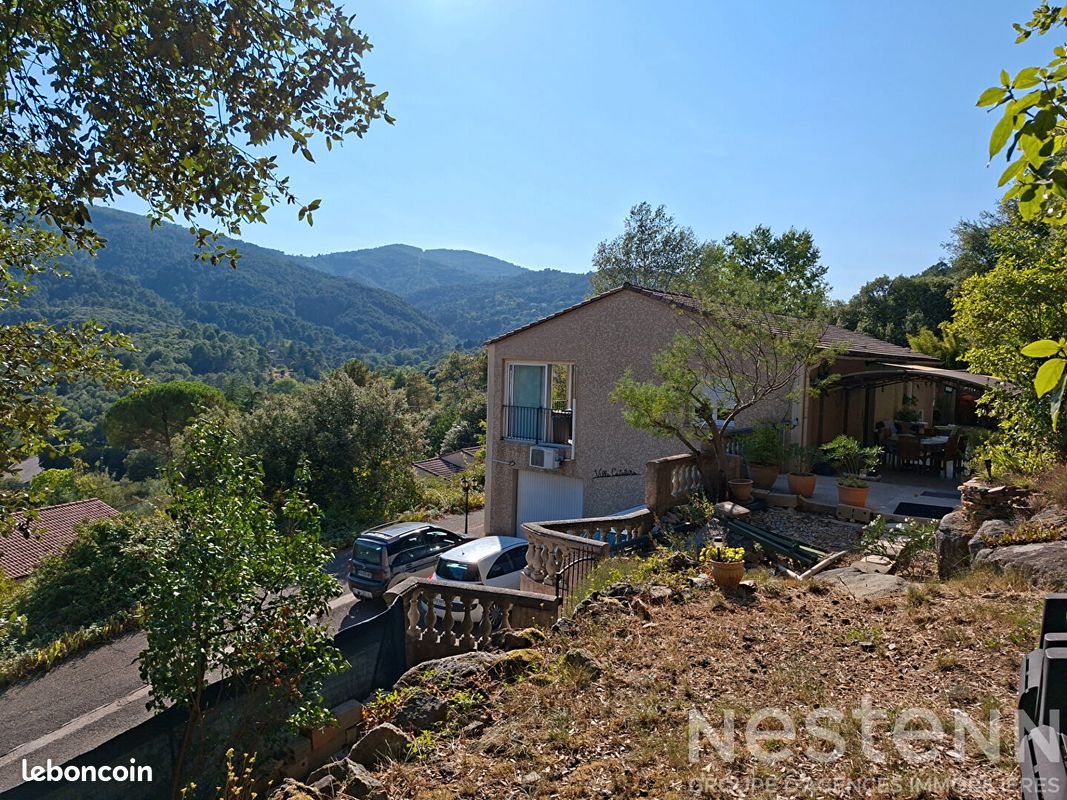 Maison 6 pièces 185 m² · à Branoux-les-Taillades · 185 m² · 250 000 €