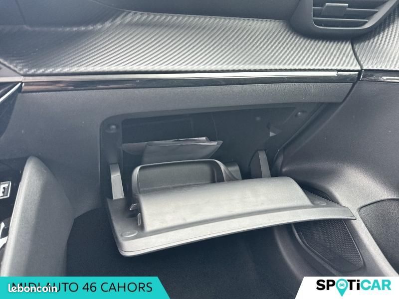 Peugeot 208 1.5 BlueHDi 100ch S&S Allure (image 24)