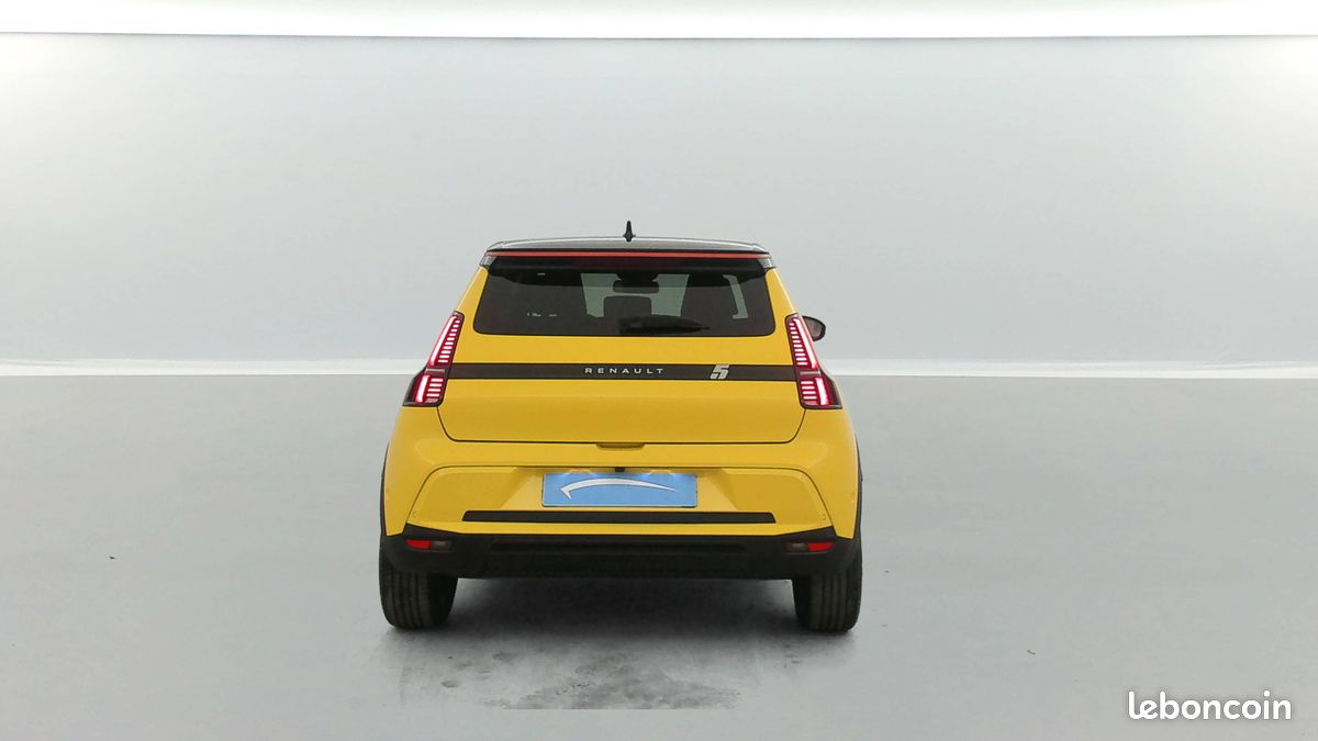 RENAULT Renault 5 E-Tech Electrique 120 ch autonomie urbaine Techno (image 4)