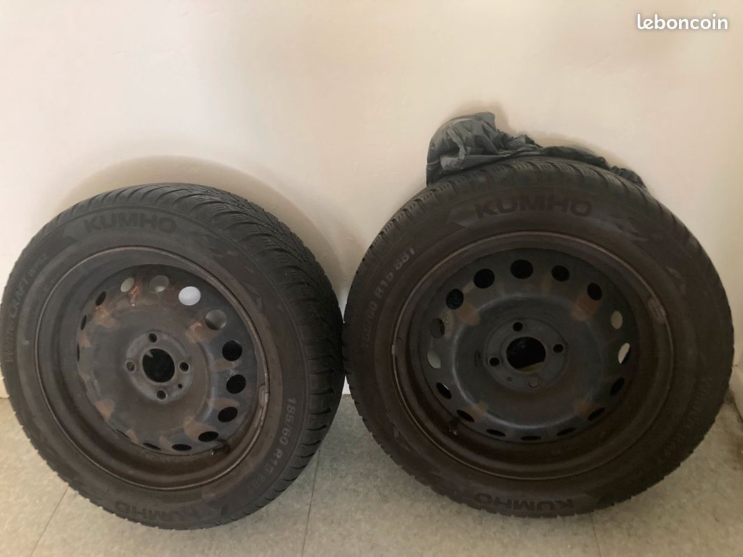 2 roues tôle de Clio 3 DCI en 185/60R15 88T (jantes RENAULT) (image 1)