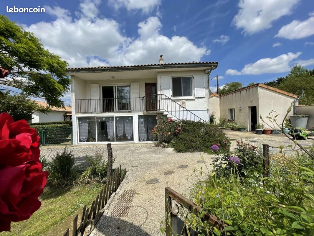 Maison 5 pièces 137 m² · à Val-de-Comporté · 137 m² · 138 000 €