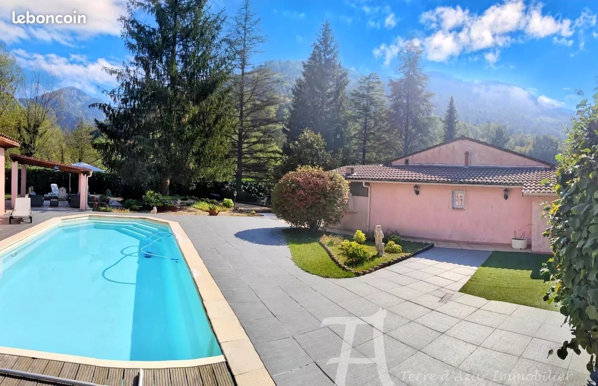 Maison 3 pièces 83 m² · à Sospel · 83 m² · 478 000 €