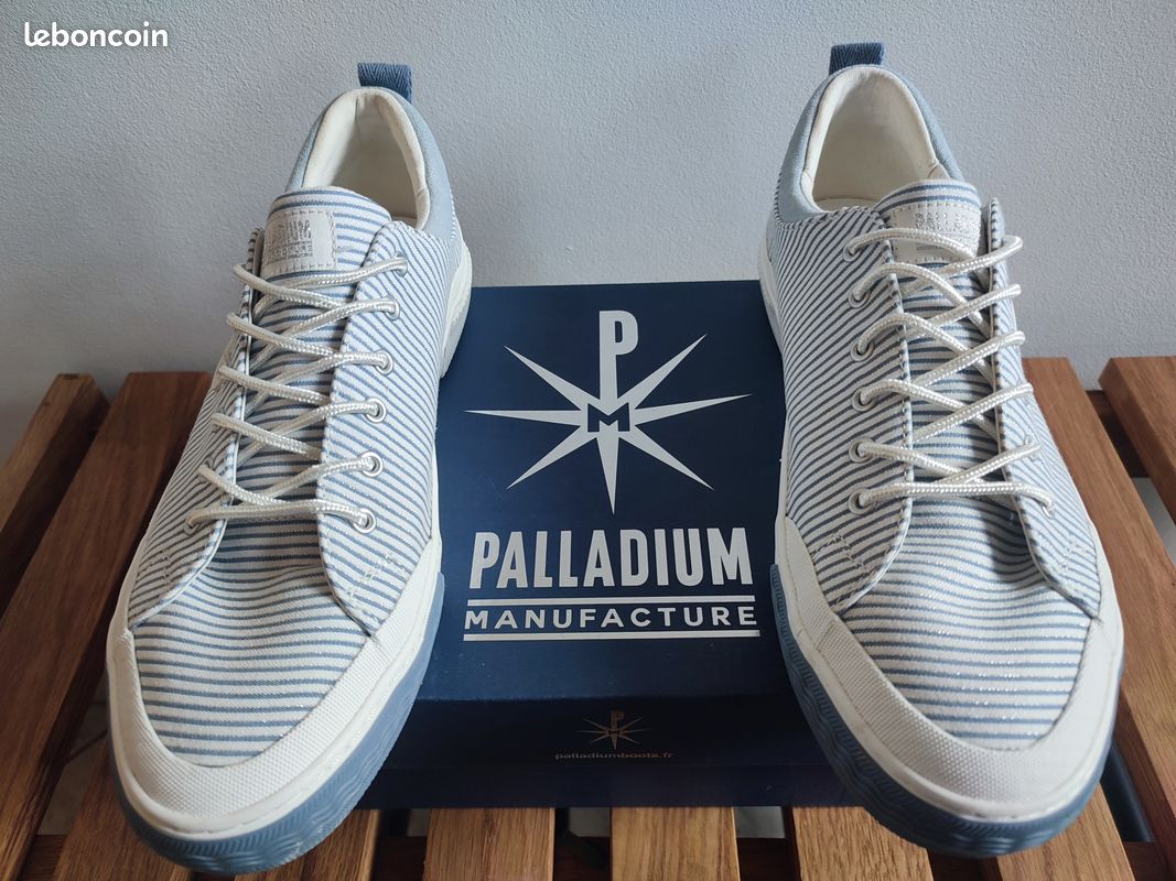 Basket Palladium bleues/blanches Chaussures