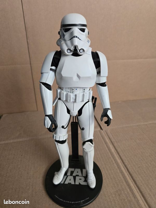 Star wars stormtrooper sideshow (image 1)