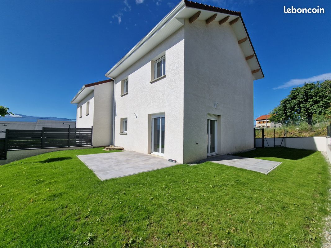 Maison 4 pièces 90 m² · à Saint-Blaise-du-Buis · 90 m² · 1 295 €