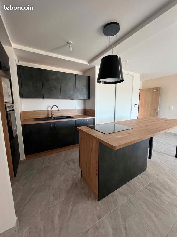 Appartement 3 pièces 64 m² · à Perros-Guirec · 64 m² · 860 €