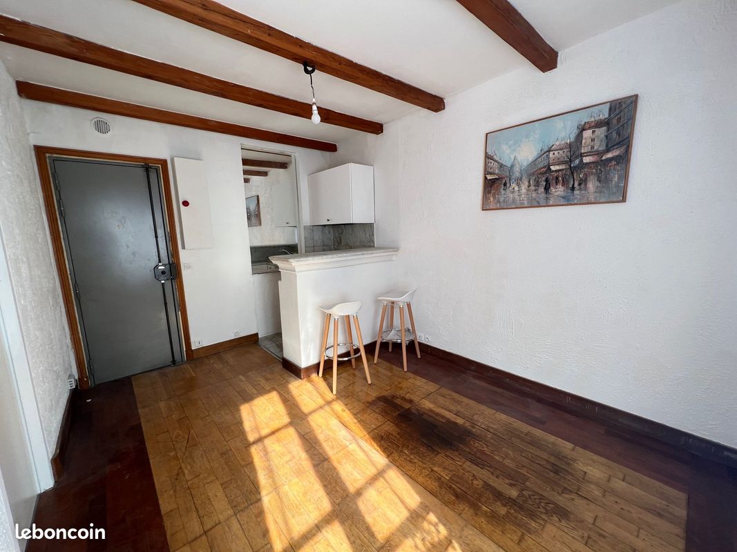 Appartement 2 pièces 24 m² · à Paris · 24 m² · 205 000 €
