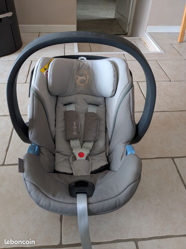 Cosy Cybex Aton 5 + adaptateurs poussette (image 1)