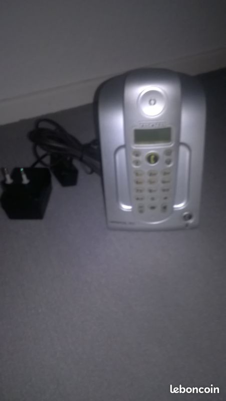 Téléphone ALCATEL (image 1)