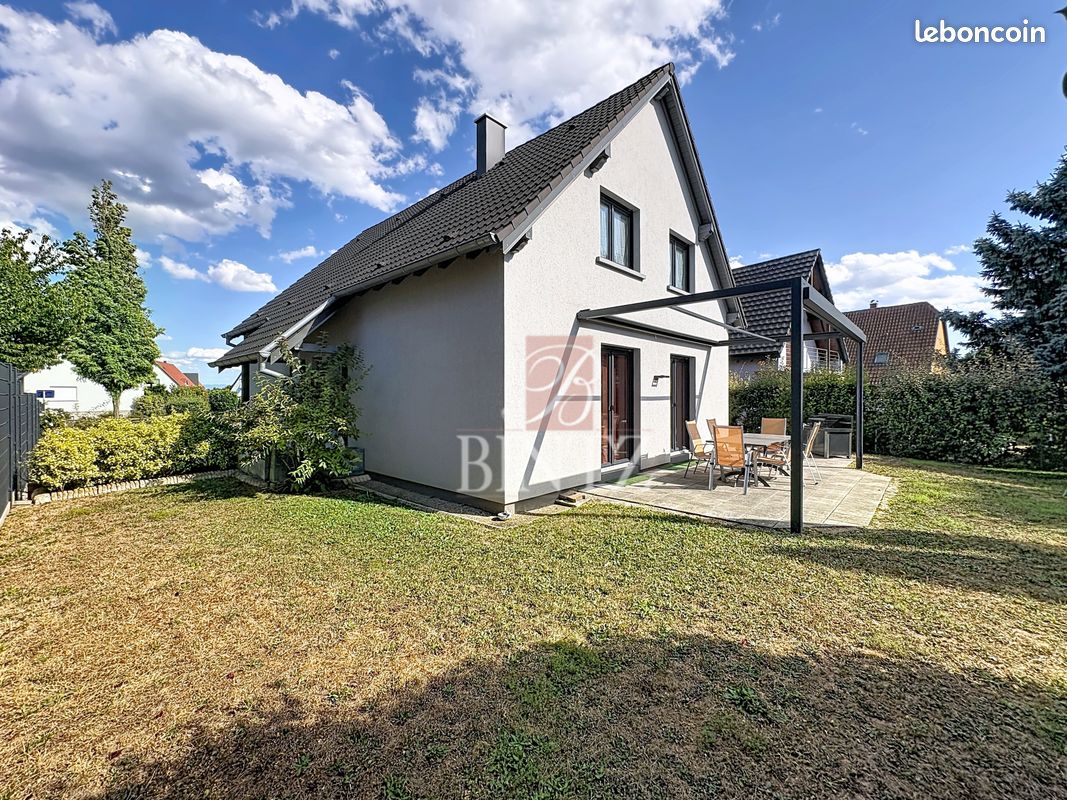 Maison 6 pièces 155 m² · à Niederhausbergen · 155 m² · 535 500 €