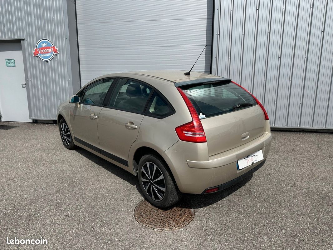 Citroën C4 1.6 HDi 110Ch Ambiance / Kit distribution Neuf (image 5)