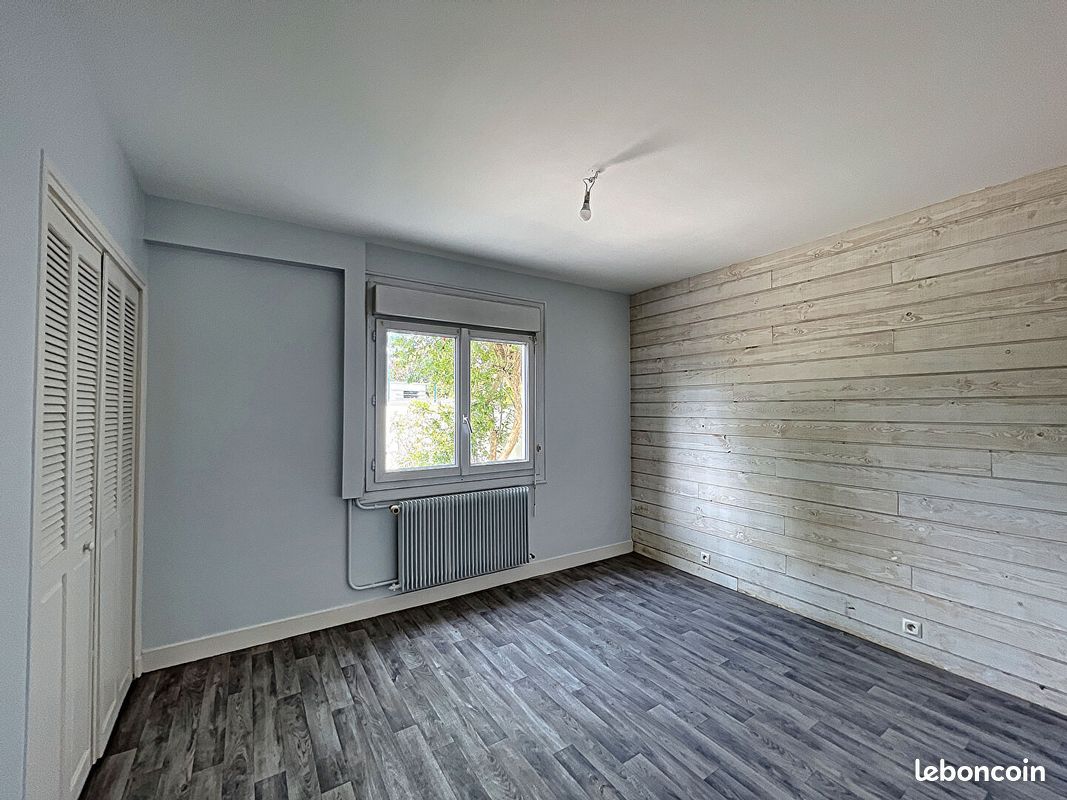 Maison a louer saint-pierre-des-corps - 5 pièce(s) - 103 m2 - Surfyn