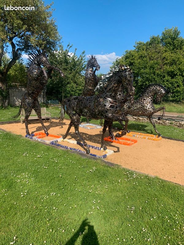 Sculpture de cheval (image 2)