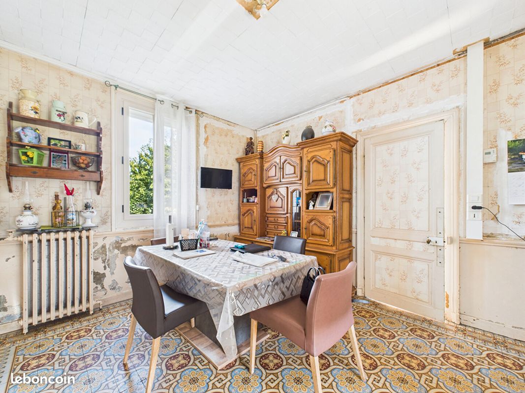 Maison 6 pièces 117 m² · à Caudebec-lès-Elbeuf · 117 m² · 175 000 €