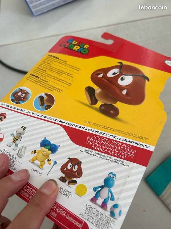Figurine, Super Mario goomba (image 2)