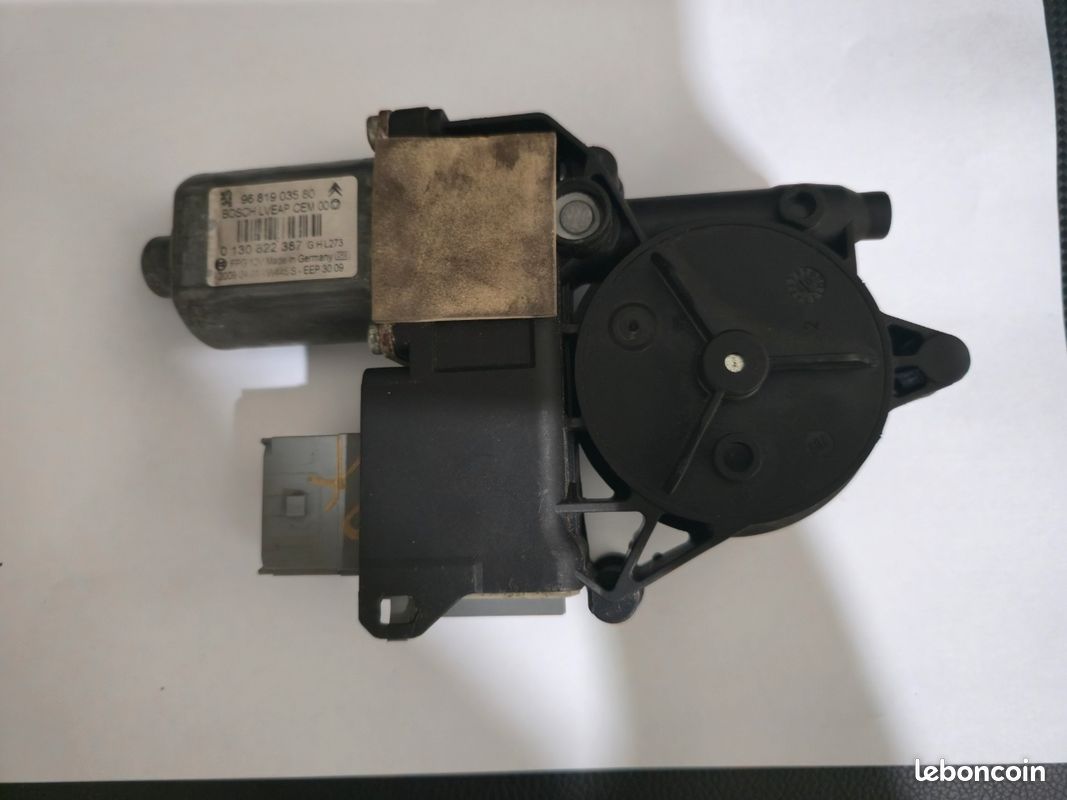 CQX Lève-Vitre Avant Gauche Compatible Peugeot 308 I Phase 1 (2007-2014) 2 Portes 9221EE