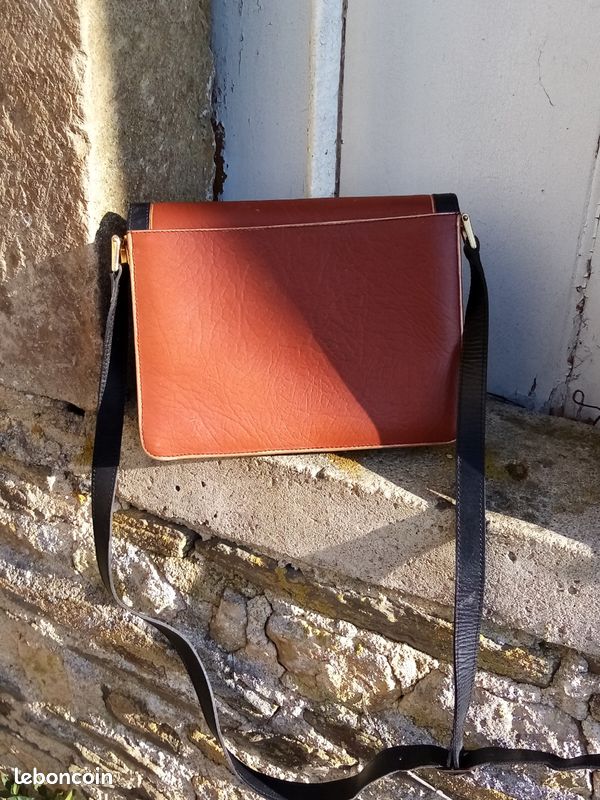 Sac à main Kenzo vintage en cuir véritable (image 2)