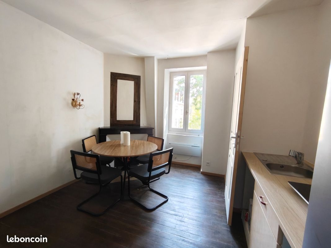 Appartement 1 pièce 19 m² · à Bourges · 19 m² · 360 €/mois