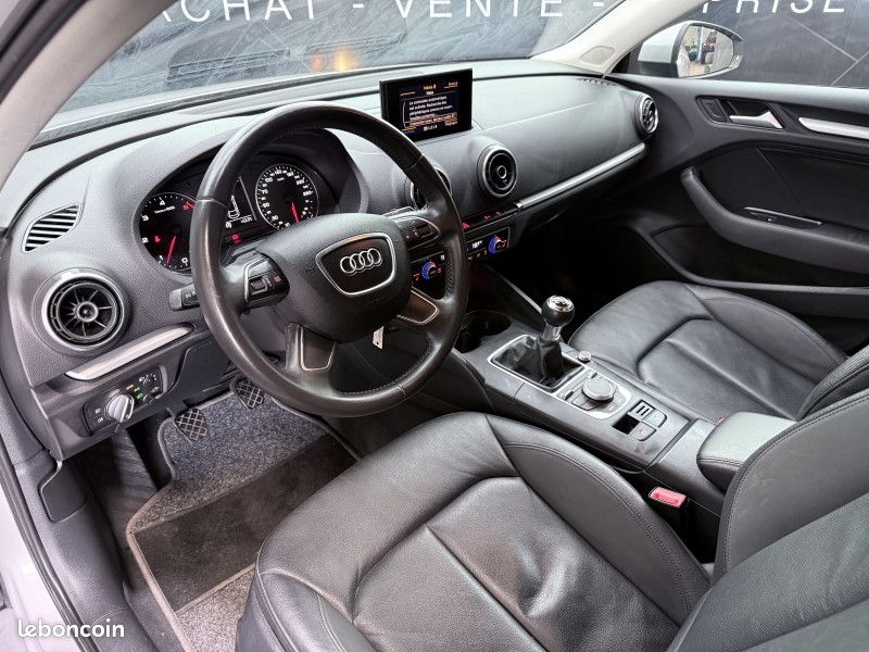 Audi A3 BERLINE 1.6 TDI 105CH FAP AMBITION (image 11)