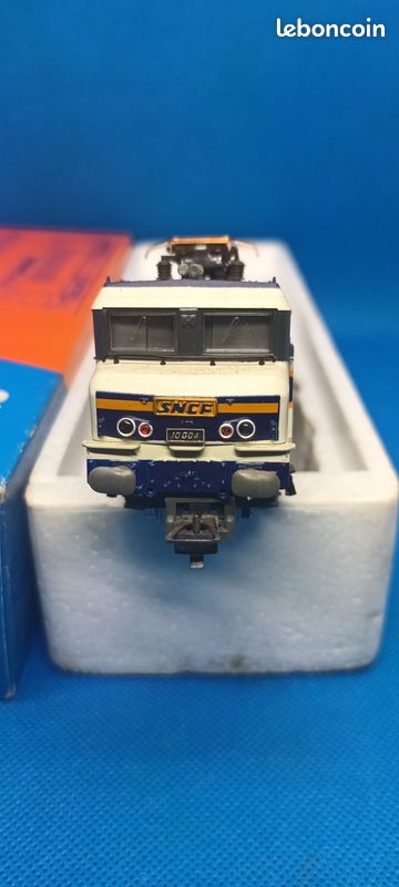 ROCO HO LOCOMOTIVE Électrique Bb 9282 Corail Ep Iv Sncf Ref 43564 Etat