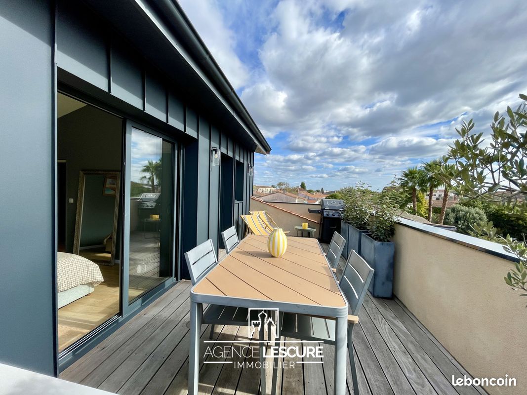 Appartement 5 pièces 107 m² · à Bordeaux · 107 m² · 599 000 €