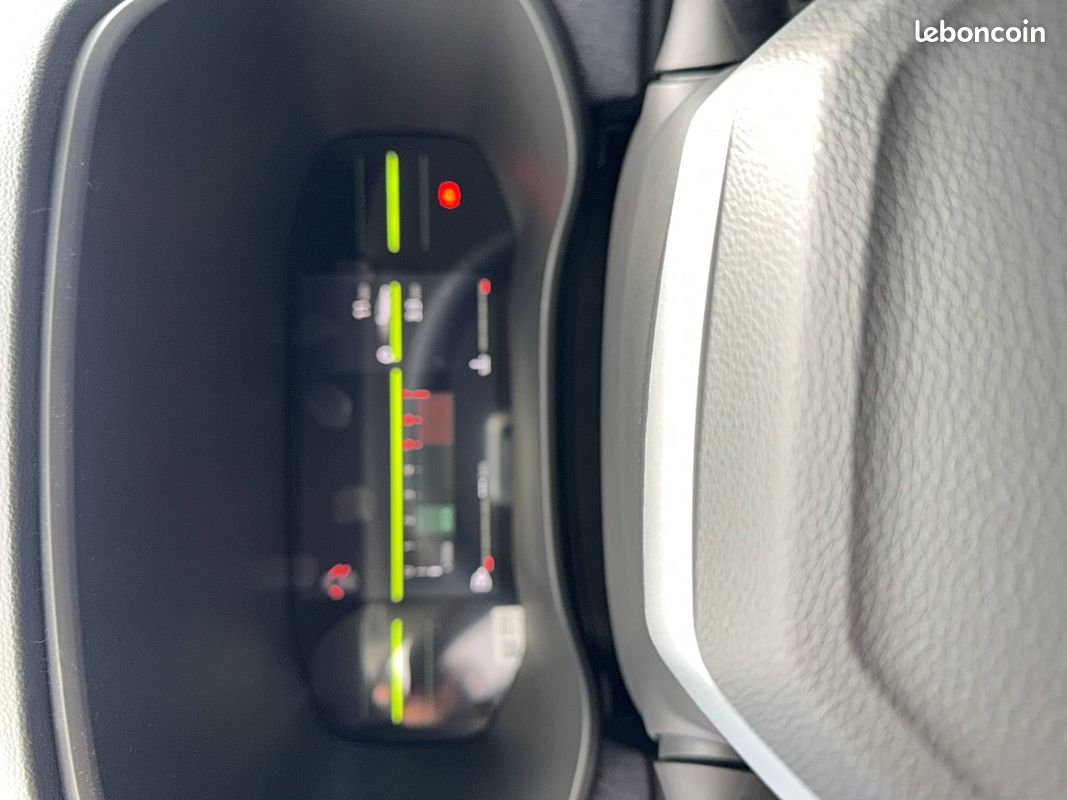 DACIA Jogger ECO-G 120 auto 7 pl Journey (image 17)