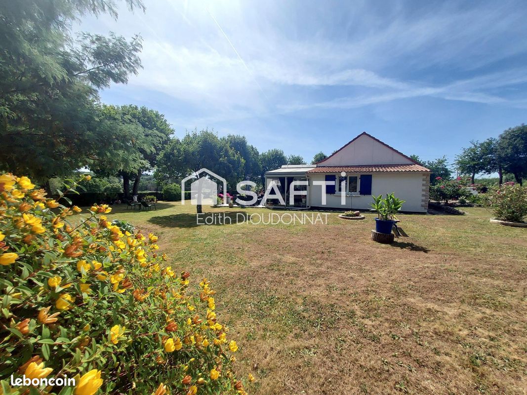 Maison 5 pièces 101 m² · à Saint-Vincent-sur-Graon · 101 m² · 281 000 €