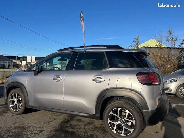 Citroen C3 Aircross Plus BlueHDi 110 S&S BVM6 diesel 5 portes (image 2)
