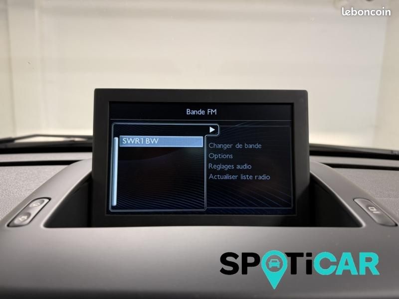 Peugeot 5008 1.2 Puretech Style II S&S (image 18)