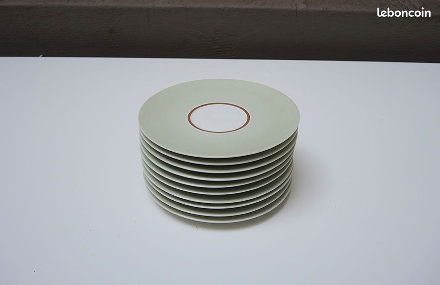 10 Anciennes Sous-Tasses A. Vignaud Limoges (image 1)