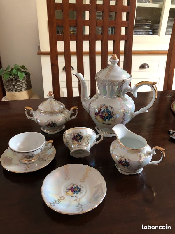 Service à Thé Ou Café En Porcelaine XIX ème