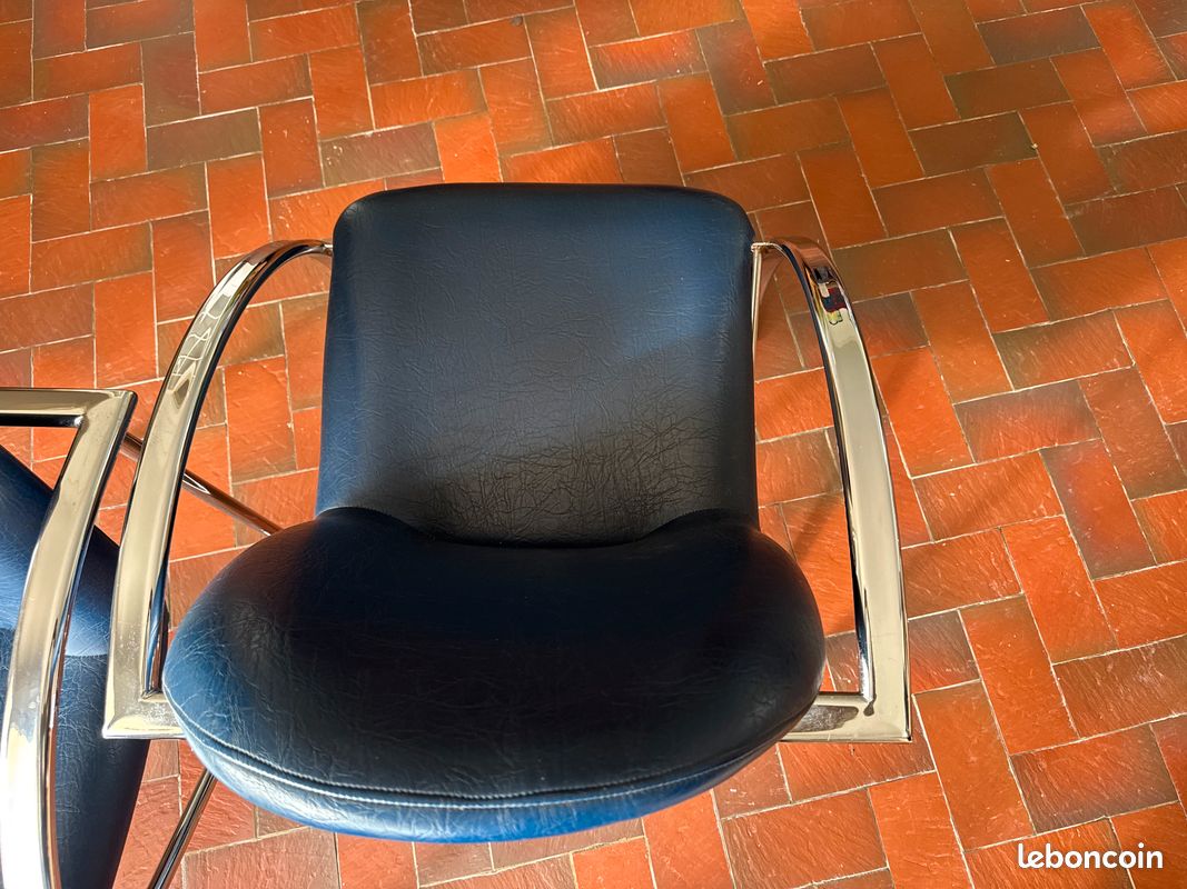 Chaises design x4 1970 (image 1)