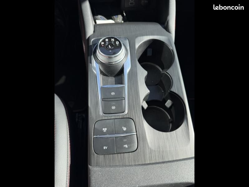 Ford Kuga 2.5 Duratec 225ch PHEV ST-Line X BVA (image 16)
