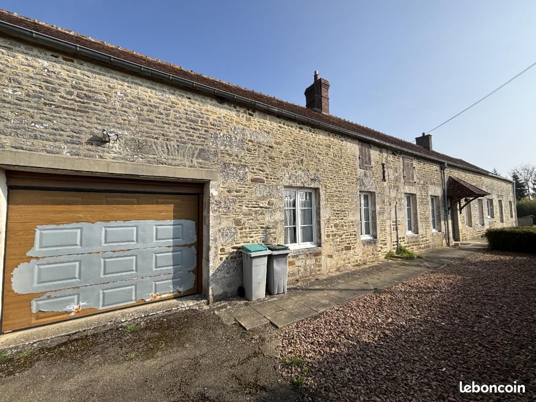 Maison 4 pièces 142 m² · à Écouché-les-Vallées · 142 m² · 194 000 €
