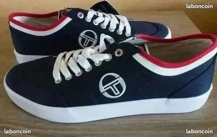 Paire de chaussures Sergio Tacchini marine chaussures toile Tige textile bleu / blanc / rouge Doublure et semelle intérieure textile Semelle extérieure caoutchouc neuf avec étiquette (image 1)