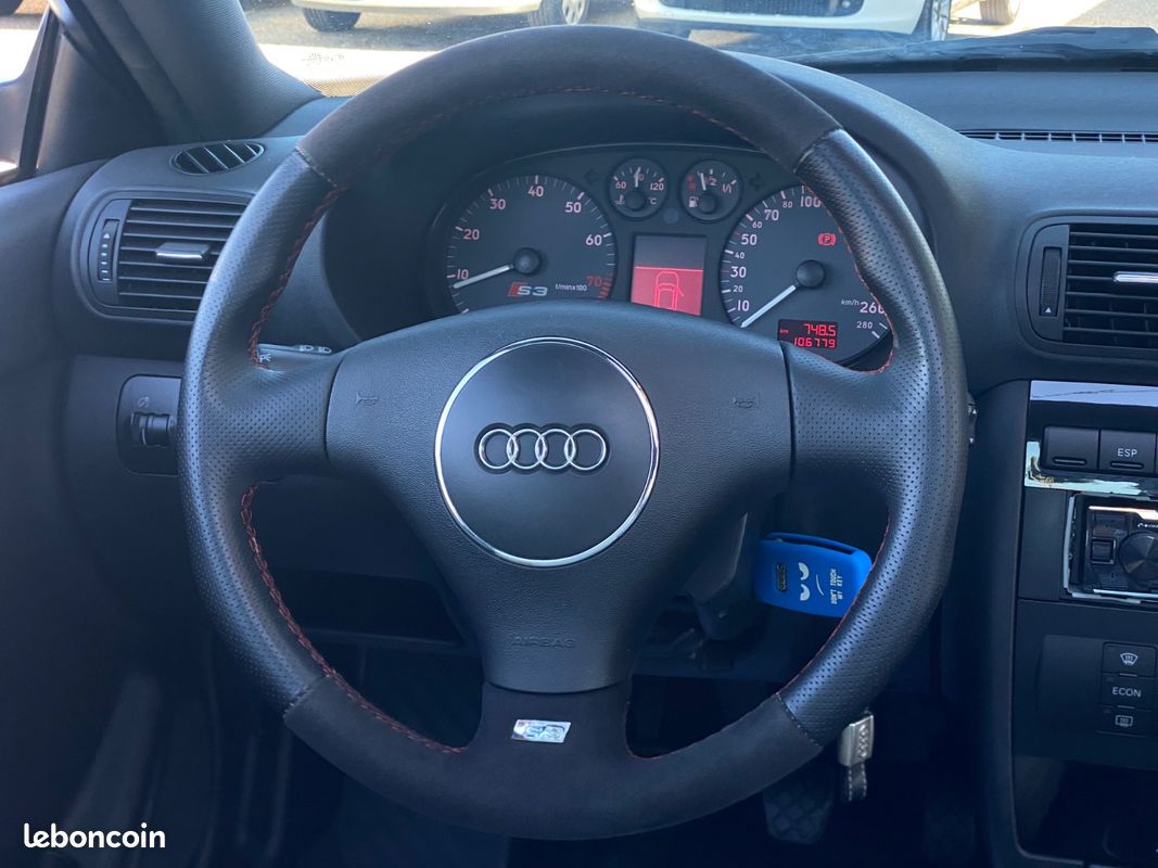Audi S3 Quattro (8L1) 1.8 i Turbo 210cv / BLEU NOGARO / TOIT OUVRANT / SIÈGES EN CUIR RECARO / VOLANT ALCANTARA (image 6)