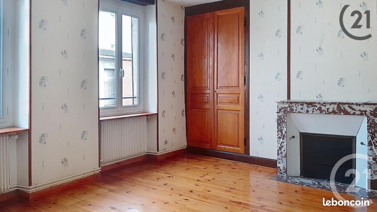 Appartement 3 pièces 69 m² · à Auxerre · 69 m² · 79 000 €