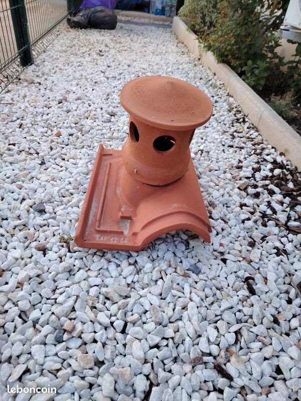 Vends tuiles aération combles (image 2)