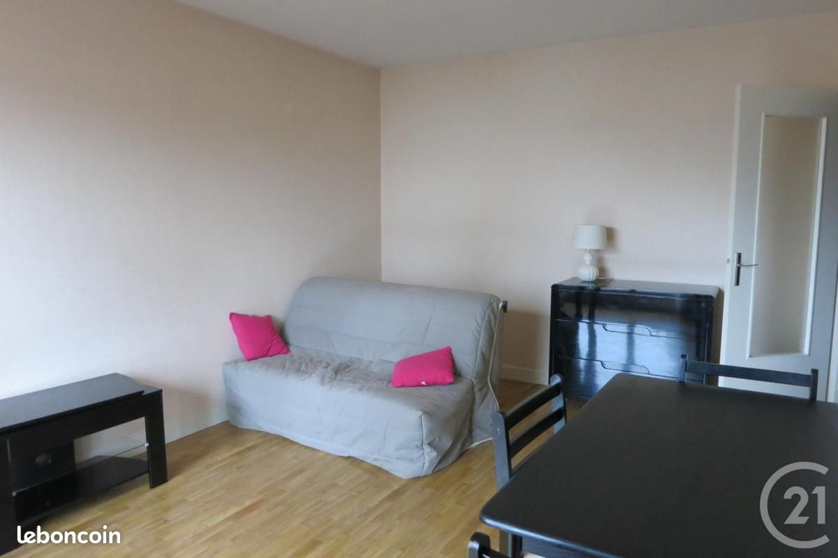 Appartement 1 pièce 30 m² · à Montluçon · 30 m² · 24 000 €