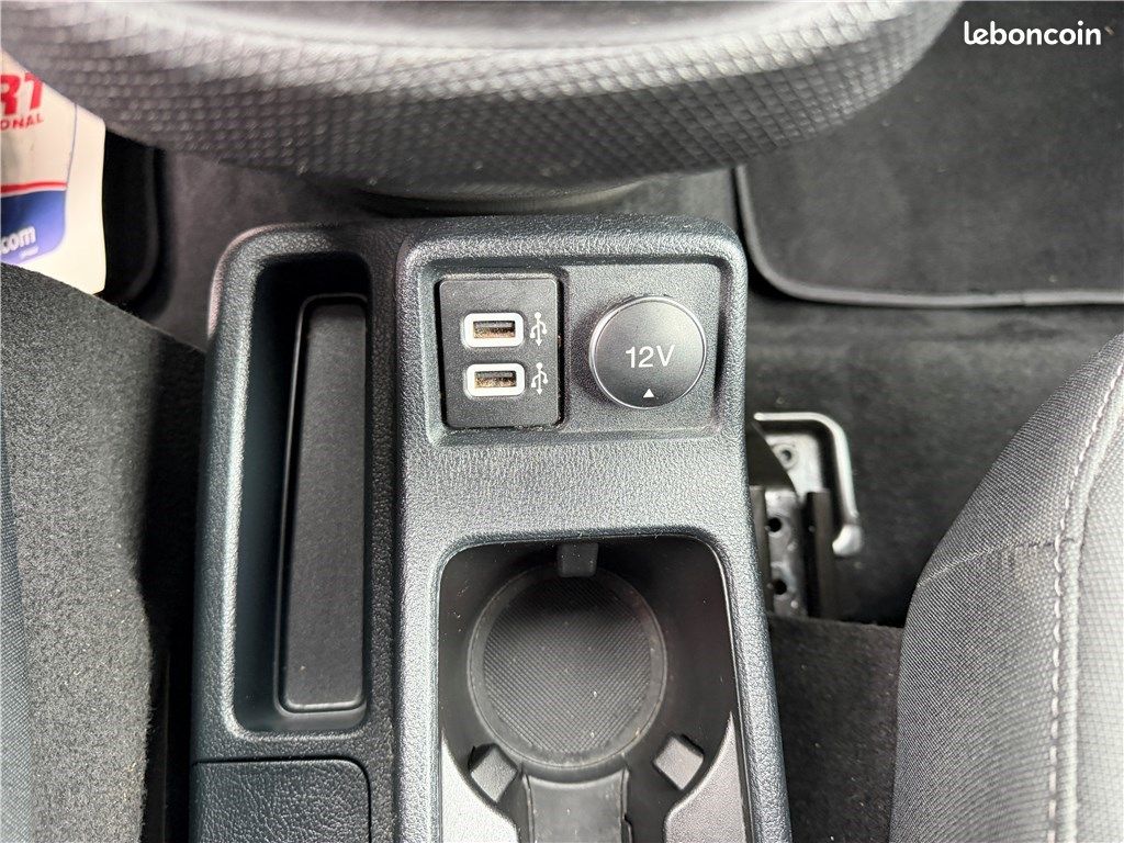 Ford Tourneo Connect II 1.5 L ECOBLUE 100 S&S Trend (image 25)