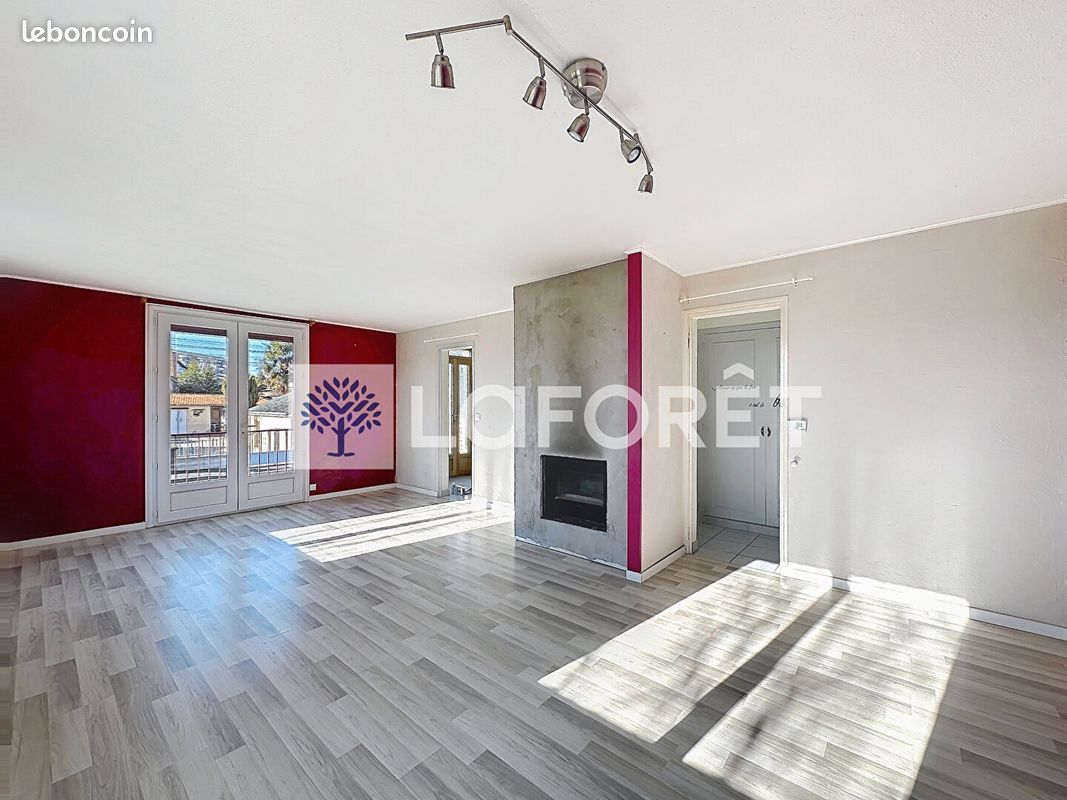 Maison 4 pièces 118 m² · à Thouars · 118 m² · 690 €/mois