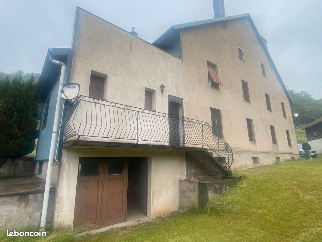 Maison 22 pièces 300 m² · à Bussang · 300 m² · 295 000 €