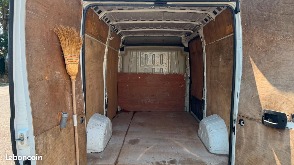 FOURGON Peugeot BOXER III 2.2HDI 130CV Phase 3 L2H2 PACK PREMUIM (image 5)
