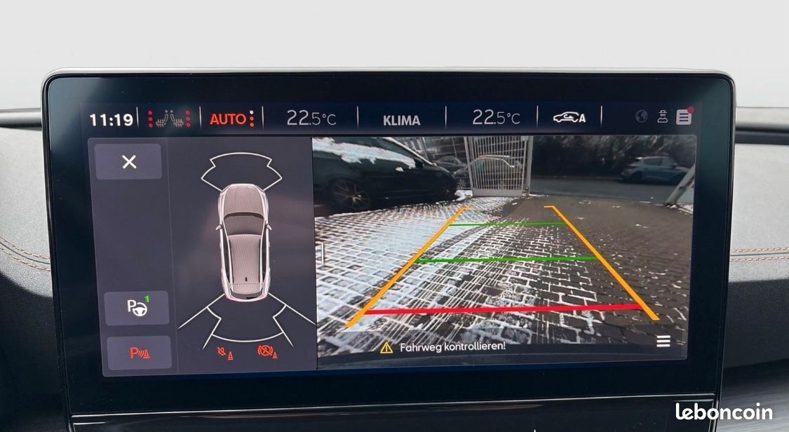 Cupra Formentor VZ 245 HYBRIDE RECHARGEABLE / TOIT OUVRANT VOLANT SUPERSPORT CAMERA DE RECUL COFF... (image 9)