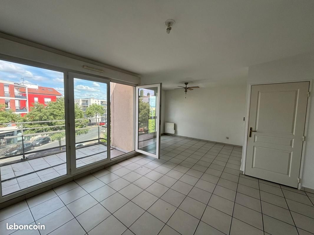 Appartement 3 pièces 64 m² · à Meyzieu · 64 m² · 209 500 €