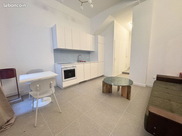 Appartement 2 pièces 33 m² · à Marseille · 33 m² · 890 €/mois